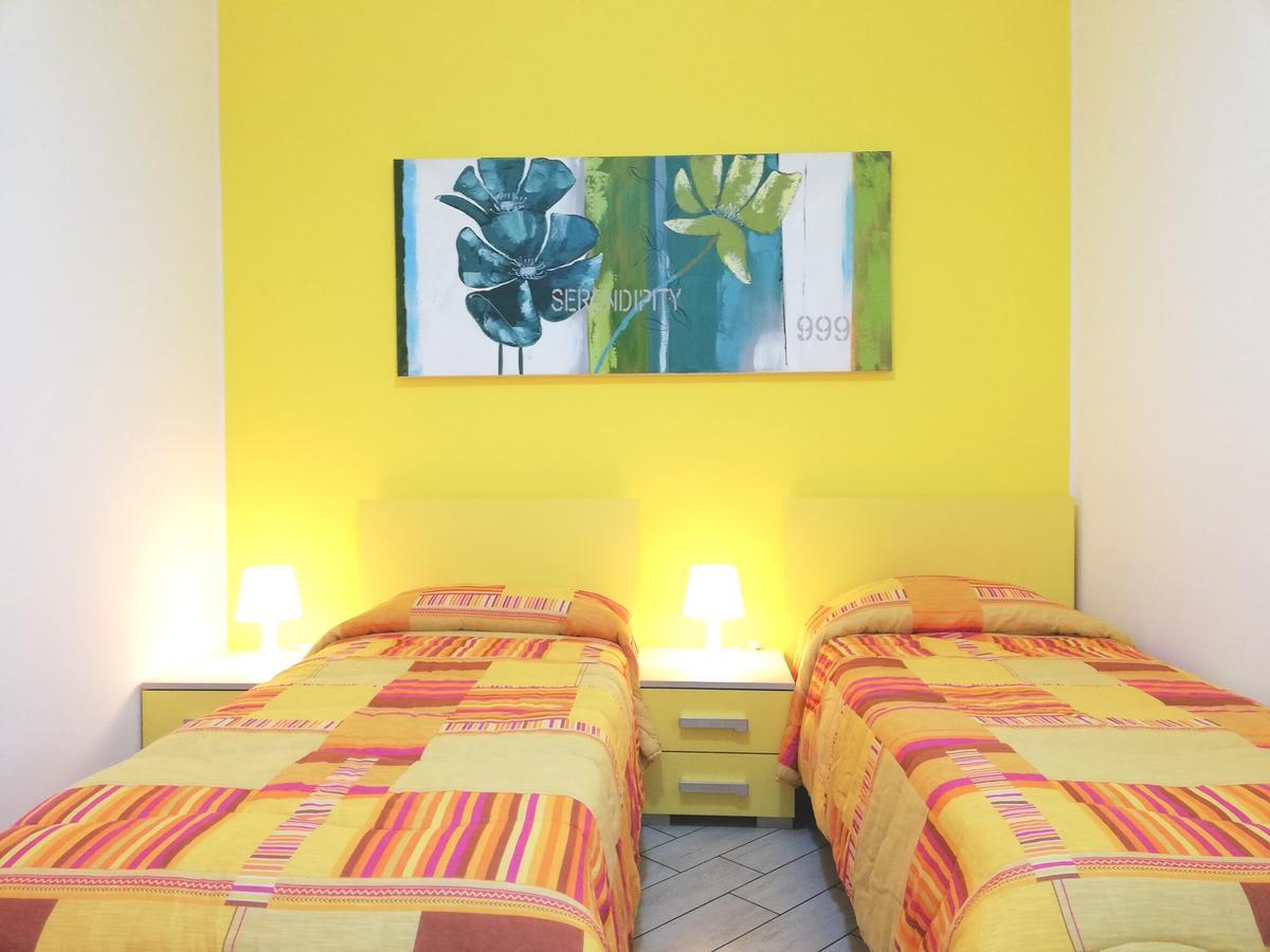 Capo D'Orlando Apartments Extérieur photo